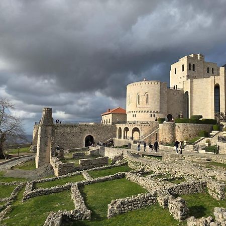 Villa Mefaja Krujë Exterior foto